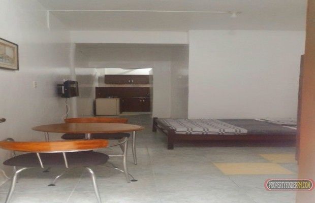 Studio apartment for rent (unfurnished)04