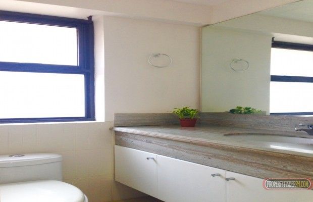2 BR CONDO UNIT FOR RENT04