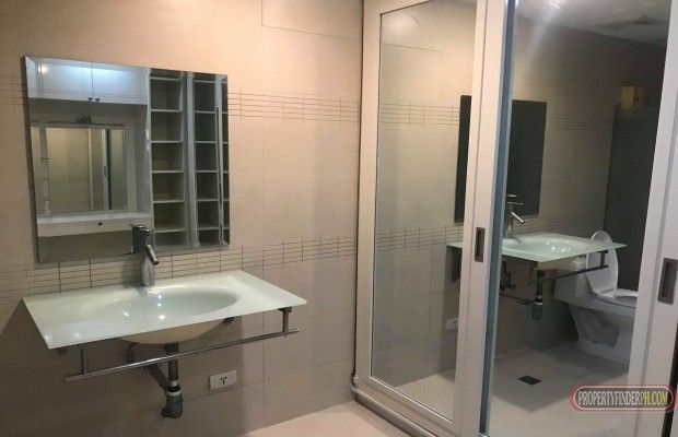 2 bedroom for rent in Skyway Twin Tower03