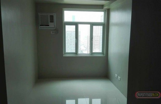 Vista Taft Studio Type Unit for Rent Beside DLSU04