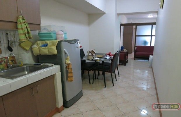 1BR Condo Unit for Rent - across La Salle Taft Manila01