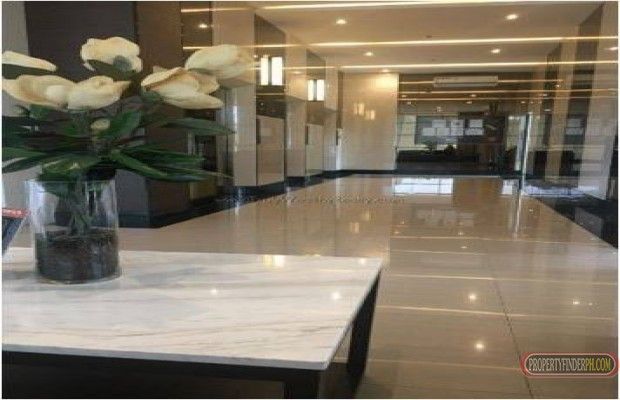 Studio Type Condo Unit in Centrio Towers01