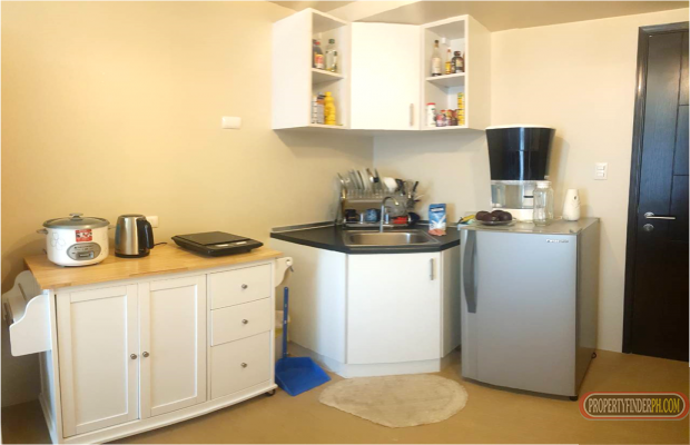 Studio Type Condo Unit in Centrio Towers04