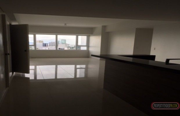 Sonria Unit ? Madrigal Business Park For Lease 115k per month01