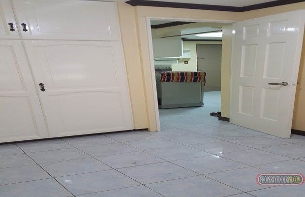 Studio Type condominium for rent in Fairview pearl drive04