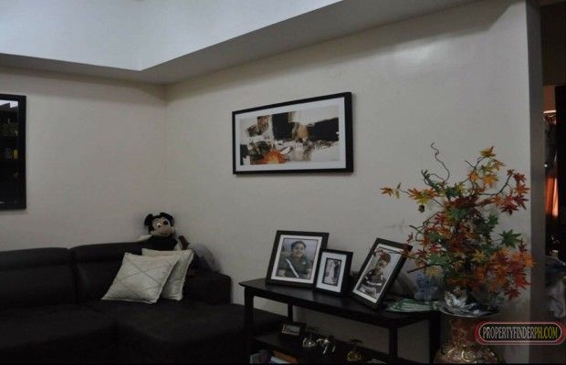 "Semi furnished condo AC, queen size bed frame, built in cabinet inclu"01