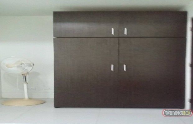 2 units (2 bedroom) furnished condo units at the Pearl Place04