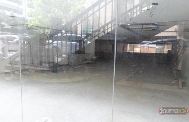 "Commercial Space, Ideal for Restaurant"01