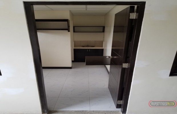 STUDIO APARTMENT FOR RENT04