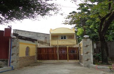 Fully furnished executive rooms with own toilet&amp;bath;.We accept l02