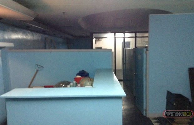 176 SQM Mezzanine office space in timog04