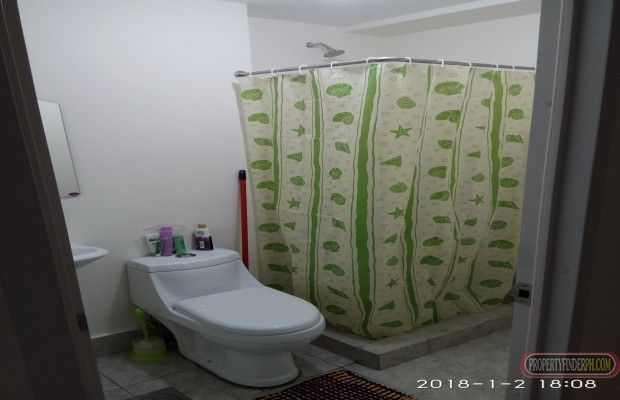 "Good for 3 people. It has double deck with pull out, cabinet, dining t"03