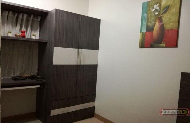 Studio Type Condo for Rent03