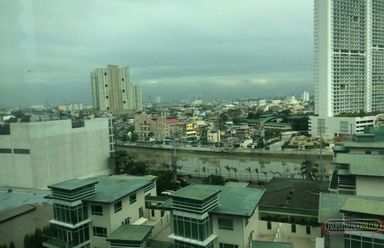New York-Themed 3 Bedroom Rockwell Amorsolo Flat For Lease02