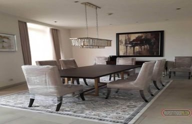 4bedroom essensa condo the fort for long term lease02