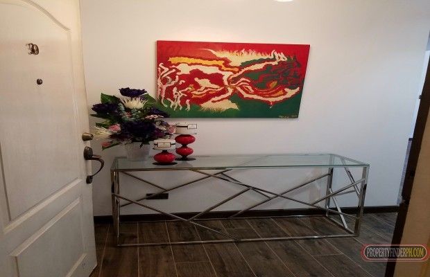 Newly Renovated 2BR Condominium with bonus AVR/Guest Room01