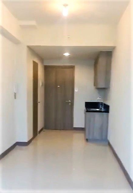 Condo Unit For Rent - Unit 3317 at Coast Residences05