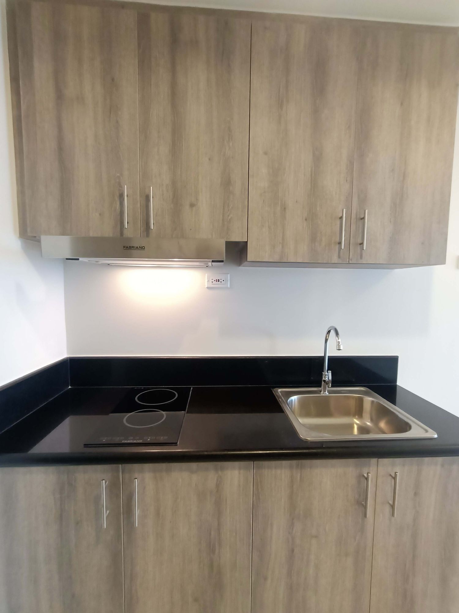 Condo Unit For Rent - Unit 3317 at Coast Residences09