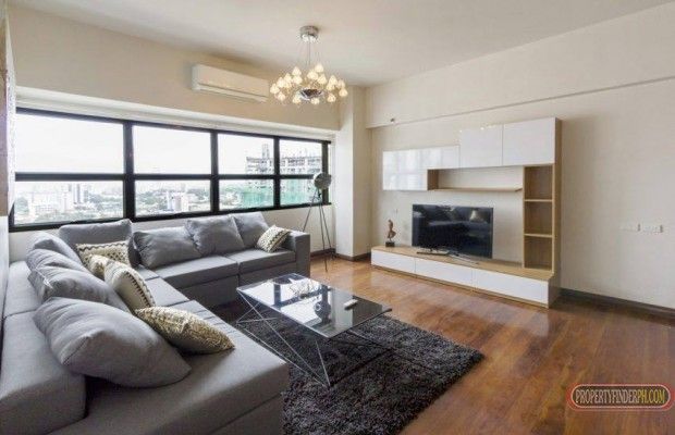Fully Furnished 3 Bedroom unit at Avalon Condominium Ayala01