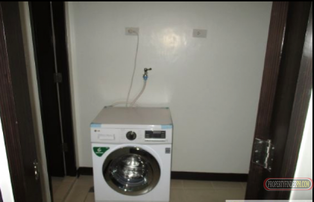 One central 1br03