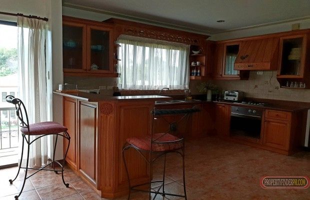 House for rent 4BR in Consolacion with 2 Parking03