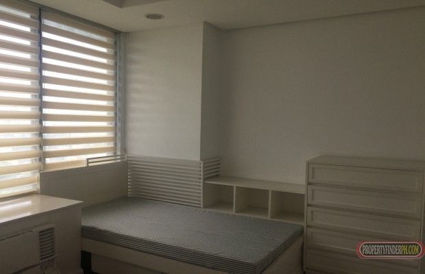 "Sophisticated 2 Bed, 3T, 2B Condo in the heart of BGC"04