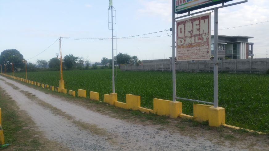 "6,352 square meter Lot for lease long term"03