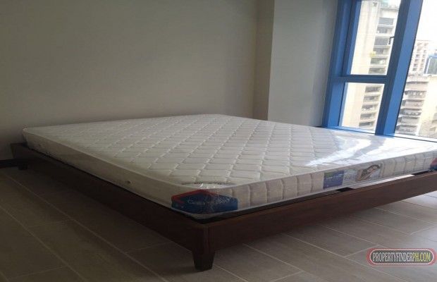 Three Central 1 Bedroom Makati Condominium for Lease04