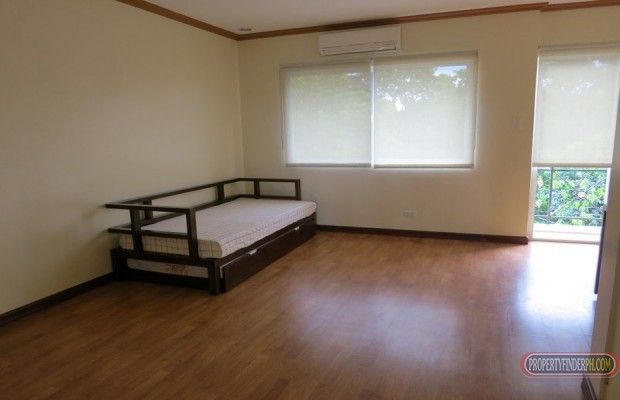 Townhouse near Country Mall for Rent in Cebu City04