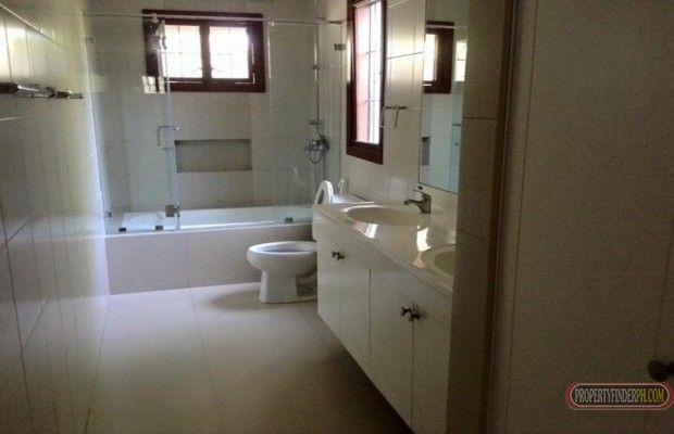 3 Br Ayala Alabang Village Mediteranean House For Lease...03