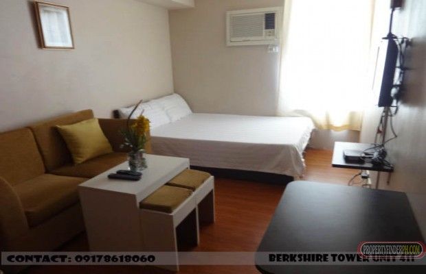 "Fully Furnished Condo Unit in Pasig City,Studio Unit for long term and"01
