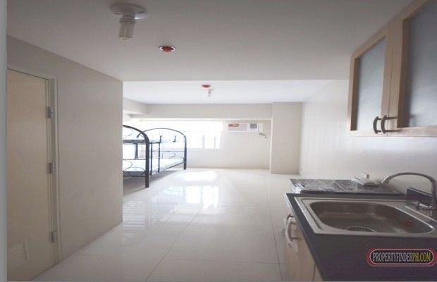 Sun Residences Condo For Rent(Semi-Furnished Studio Type Condo)04