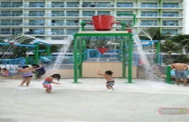 Azure Urban Resort 1br Beachview with Balcony and Chairs good for stay04
