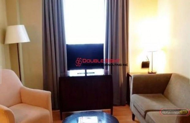 1BR Fully Furnished unit in The Exchange Regency04