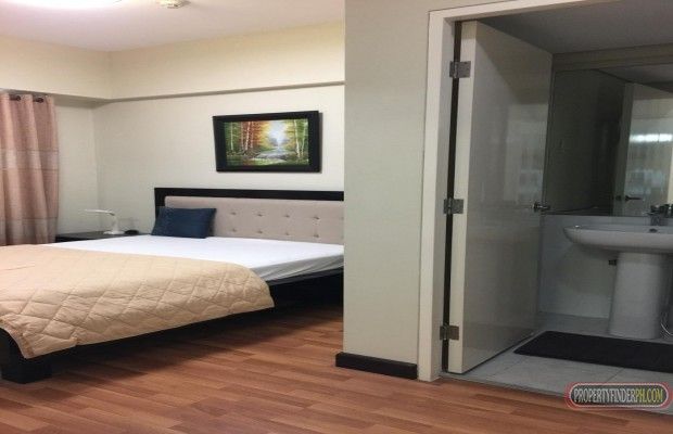 "1 Bedroom Unit For Lease at Aston Tower, Two Serendra"04
