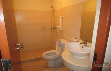 "Unfurnished Studio Type Condo for Rent in Eastwood, Quezon City"02