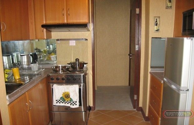 Furnished 1 Bedroom Condo For Rent in Parkview Eastwood City03