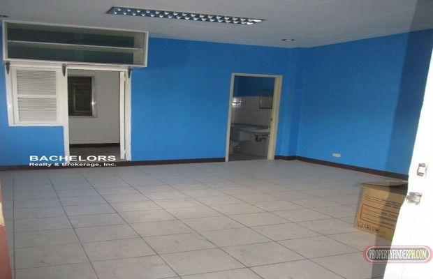 Office Bodega/Warehouse for rent03