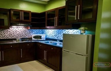 2BR Executive Condo For Rent Furnished with walk-in Closet02