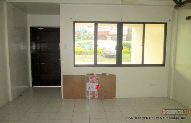 Happy Valley Townhouse For Rent in Cebu City03