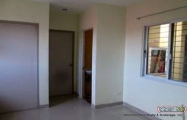 "2BR