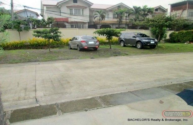 Happy Valley Townhouse For Rent in Cebu City03