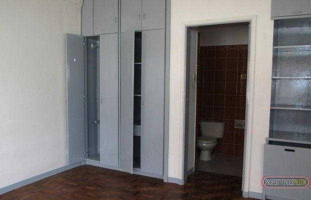 "4 BR Apartment for Rent in Mandaue City, near JMall &amp; Gaisano"04