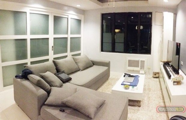 FULLY FURNISHED RENAISSANCE CONDO04