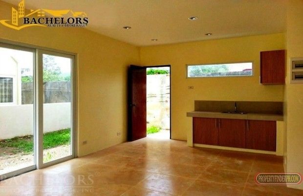 "Commercial Space For Rent in Pardo, Cebu City"04
