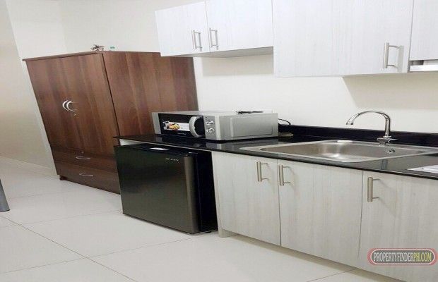 Studio Unit @ Green Residences43rd floor-beside DLSU-accessible to01