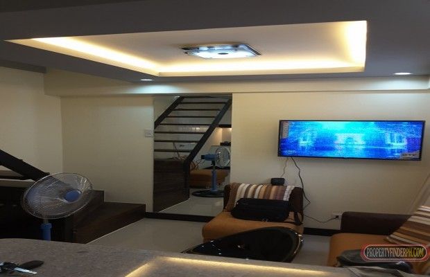 Condo apartment in front of Fatima Valenzuela04