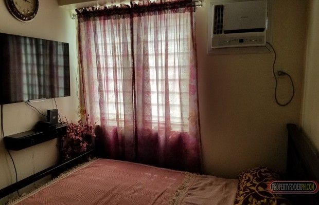 "Fully furnished condo for rent with 2 A/C\'s, Wifi, cable, 2 big TVs,"03