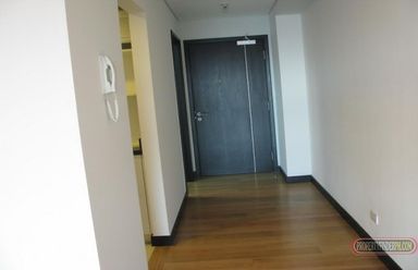 The Residences At Greenbelt 2BR Condo For Rent Makati City02