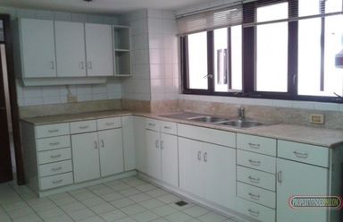 Pacific Plaza Ayala 3BR Condo for Rent Makati City02